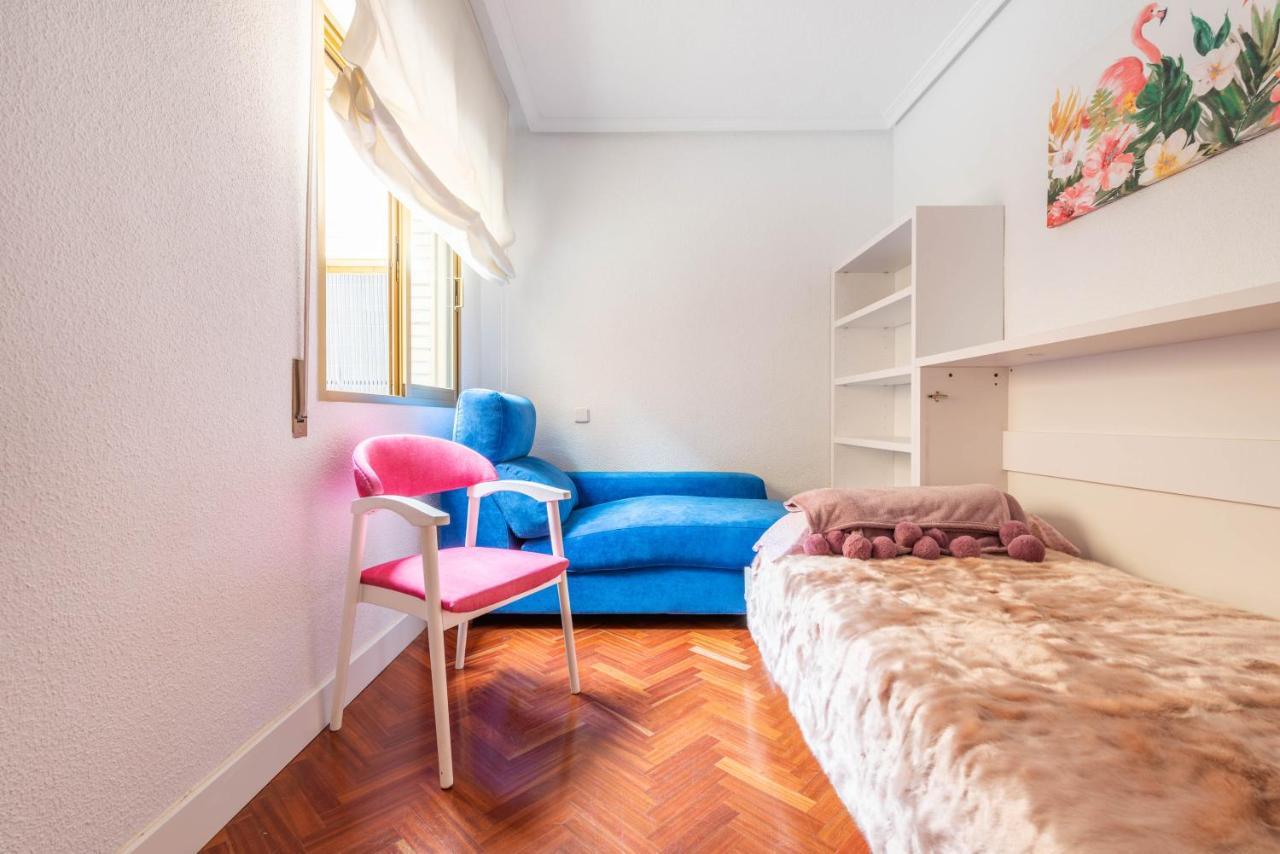 Bonita Habitacion Con Balcon Villaviciosa de Odón Eksteriør bilde