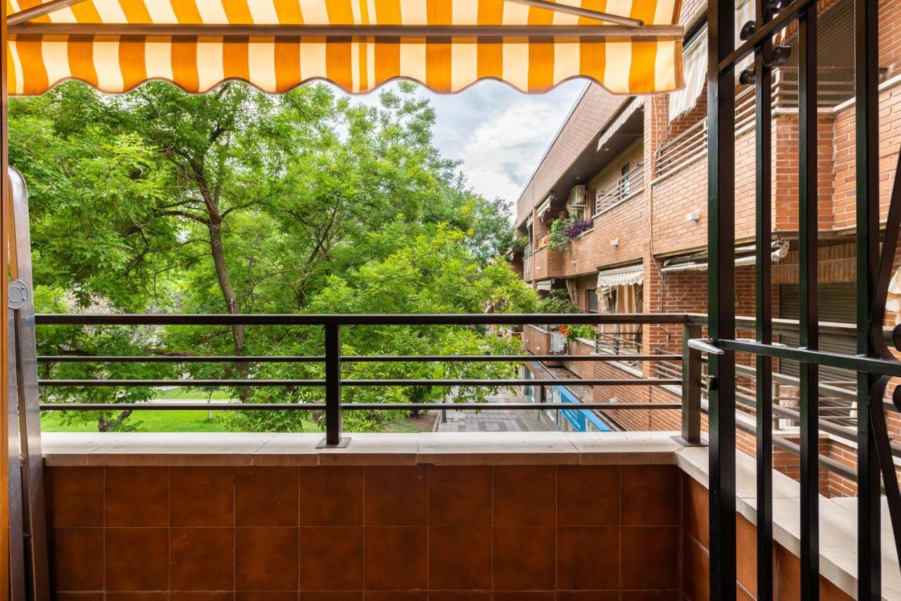 Bonita Habitacion Con Balcon Villaviciosa de Odón Eksteriør bilde