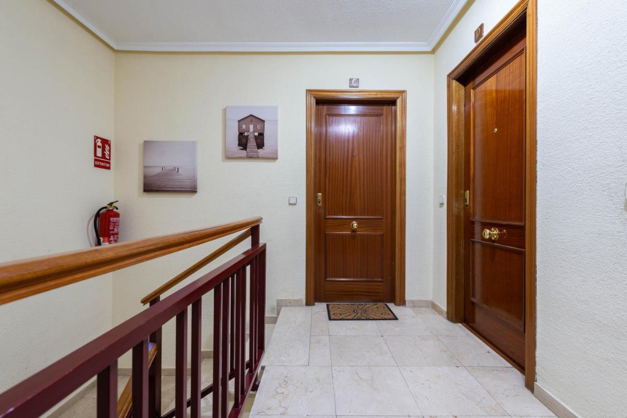 Bonita Habitacion Con Balcon Villaviciosa de Odón Eksteriør bilde