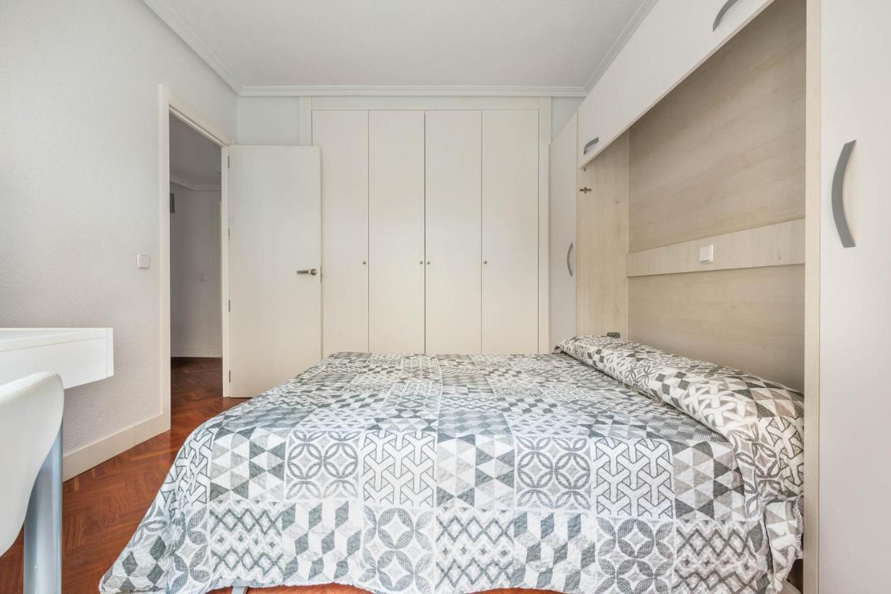 Bonita Habitacion Con Balcon Villaviciosa de Odón Eksteriør bilde